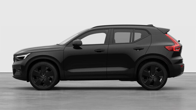Volvo XC40 2.0 B4P Plus Black Edition 5dr Auto Petrol Estate - Image 2